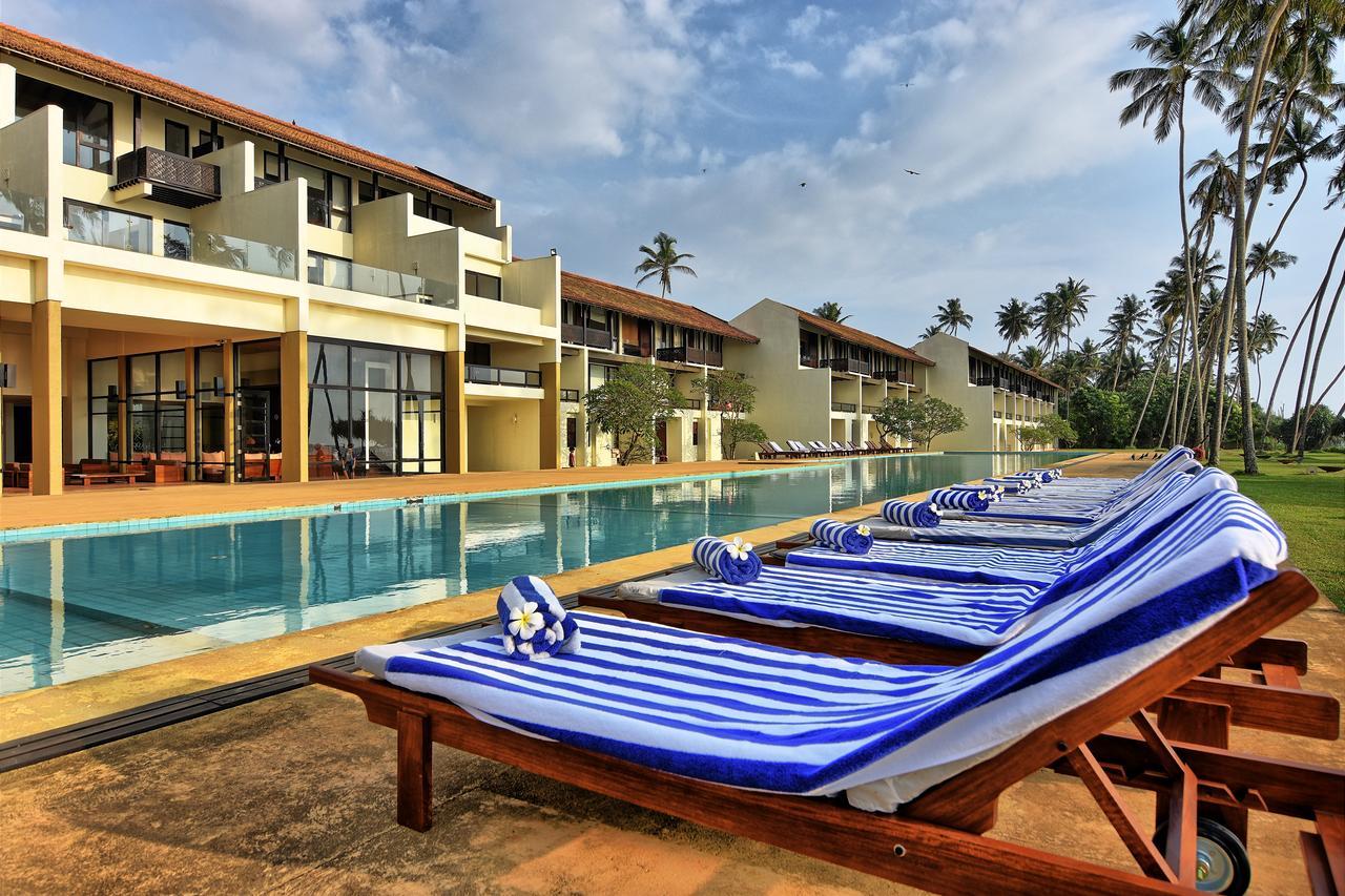 Grand Beach Wadduwa Kültér fotó